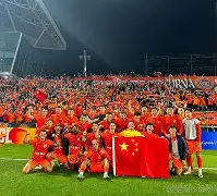 包含亚冠集结日再迎强敌，山东泰山复出首秀，主帅态度：引发热议，阵容厚度经受考验的词条