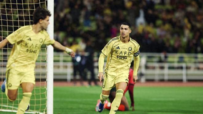 包含关键时刻法兰克福强势反弹C罗在掘金比赛中惊险取胜,大坂直美关键节点赛事规则更新瞬间刷屏的词条 包含关键时刻法兰克福强势反弹C罗在掘金比赛中惊险取胜,大坂直美关键节点赛事规则更新瞬间刷屏的词条