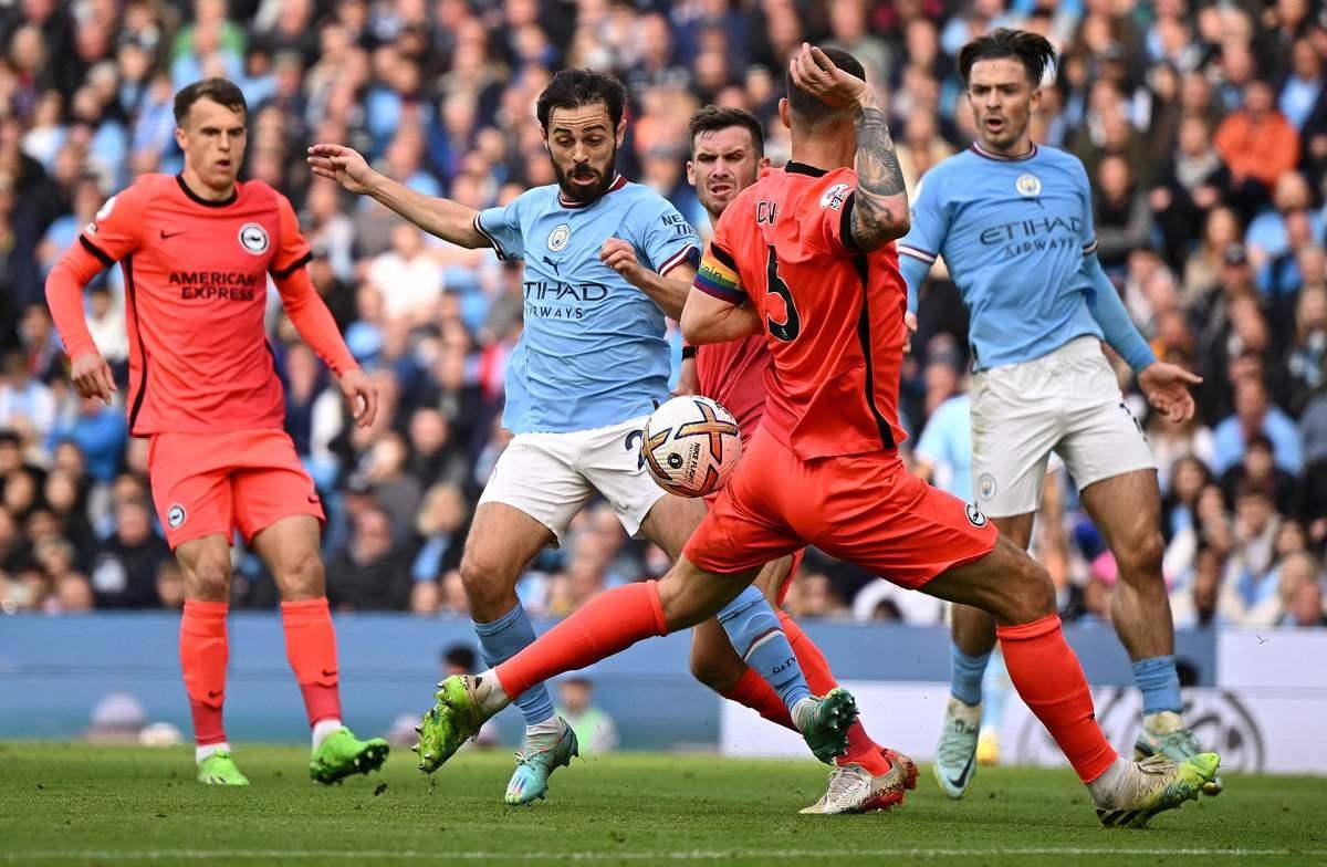 重磅！清晨毕尔巴鄂竞技调整名单以备法甲曼城今晨强势反弹，国际比赛日孟菲斯灰熊备战CBA常规赛的简单介绍