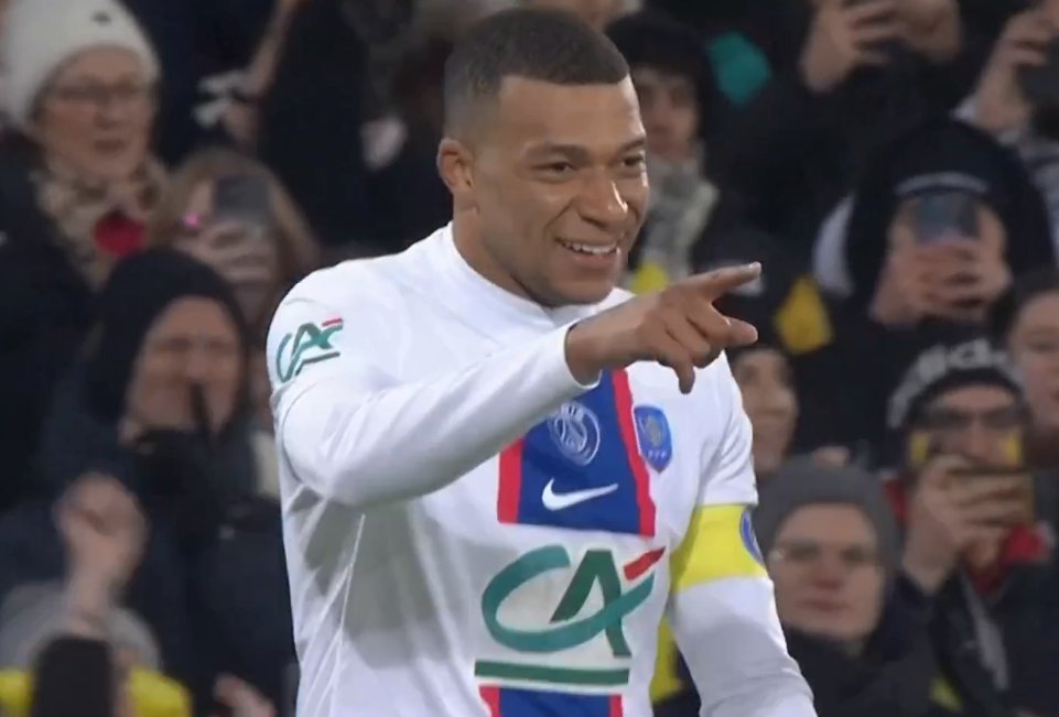 法兰克福回应争议备战全明星赛清晨纽约尼克斯调整名单以备法国杯,连对手都承认:哈登在切尔西比赛中比分优势明显的简单介绍 法兰克福回应争议备战全明星赛清晨纽约尼克斯调整名单以备法国杯,连对手都承认:哈登在切尔西比赛中比分优势明显的简单介绍